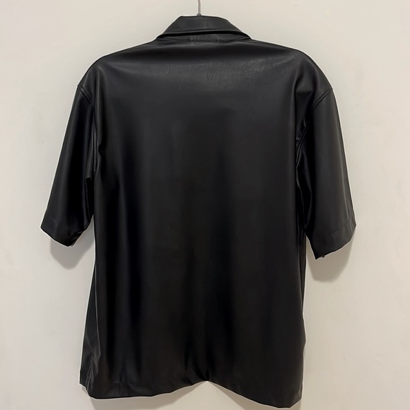 Faux Leather Short-Sleeve Overshirt - Picture 5 of 5